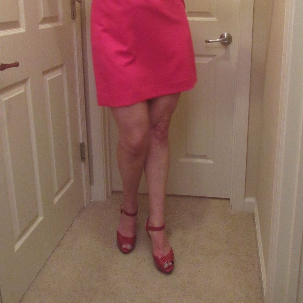 SERGIO ROSSI- Raspberry Patent, Peeptoe, Platform Sandals ~ Size 10 - Picture 11 of 13